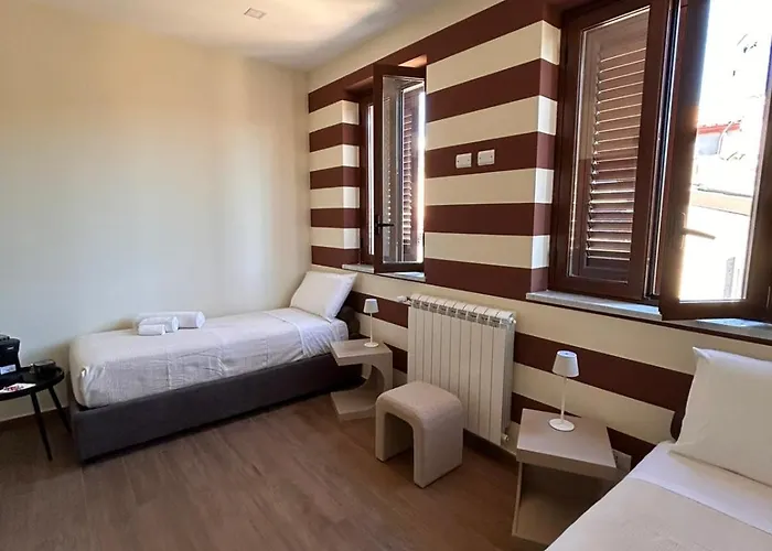 Saro Pensión Pietraperzia