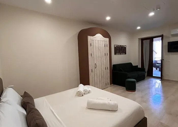 Pensión Saro Pietraperzia